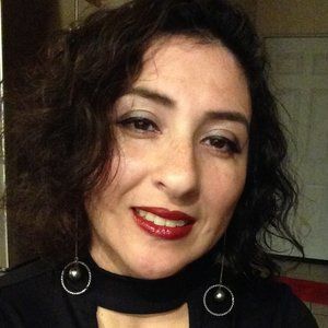 Meet your Posher, Ana